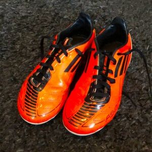 Boys Adidas soccer cleats